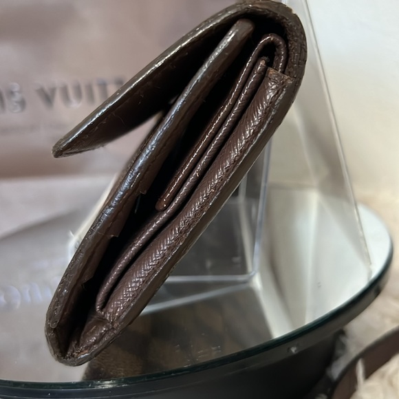 Authentic Louis Vuitton Damier Ebene International Wallet w/ Strap and D… - Picture 7 of 17